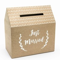 BOX NA PN Nature Just Married